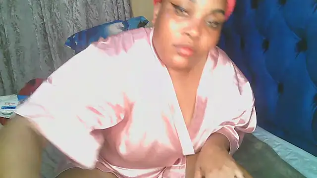 Queenshaz01 online show from March 21, 12:04 am