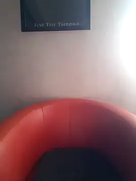 poussichienne online show from September 17, 4:05 pm