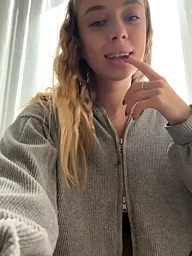 enjoy my beauty online show from November 26, 9:32 am