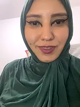 hannahayat online show from September 19, 8:41 pm