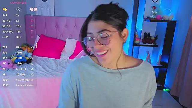 LoaLuxury online show from November 9, 6:37 pm