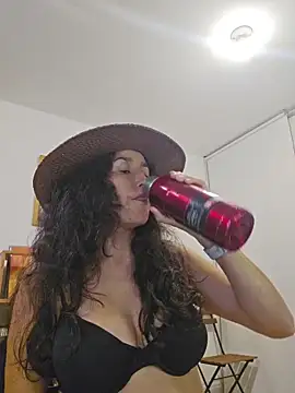 AndreaGomez88 online show from June 6, 2:18 am