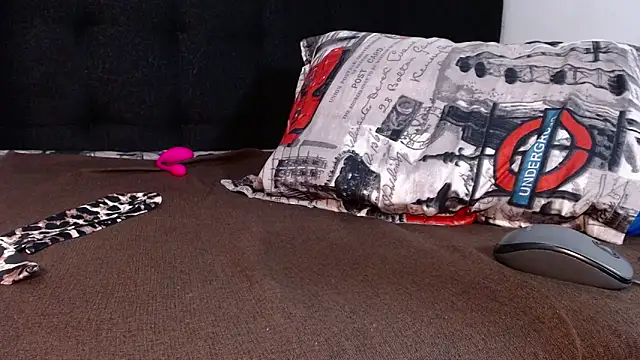 srta luciana online show from December 17, 6:12 pm