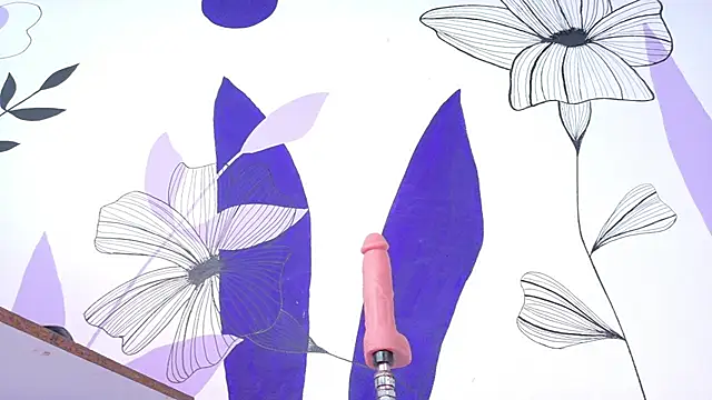 Chleo   online show from November 7, 1:28 pm