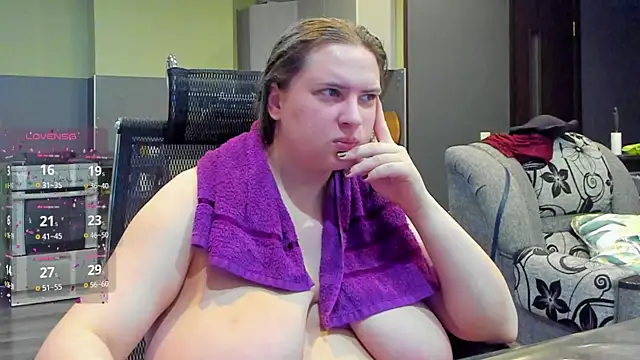 1lindsey1 online show from November 3, 11:03 am