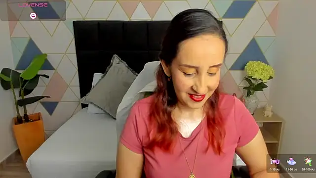 jadde13  online show from November 12, 8:51 pm