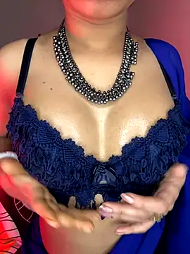 Hot-sexy222 online show from November 12, 1:47 am