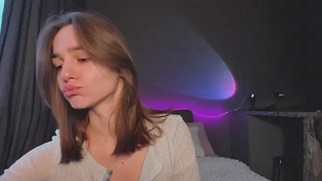 JudyAngil online show from February 12, 6:15 am