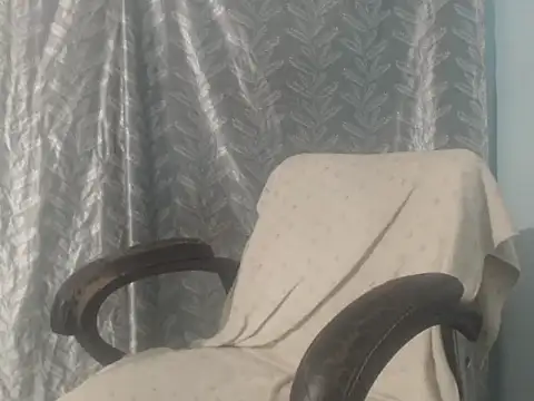 cute-priy online show from March 27, 10:16 am