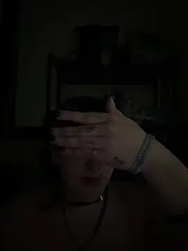 ThicBunz online show from December 4, 9:37 pm