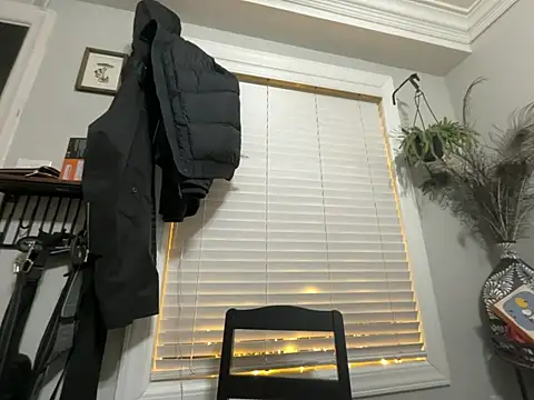 ThicBunz online show from January 18, 1:35 am