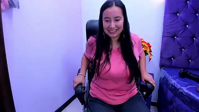NaomyPrinces online show from May 25, 2:38 pm