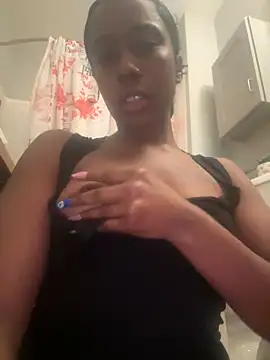 xoxostackz online show from April 14, 8:58 am