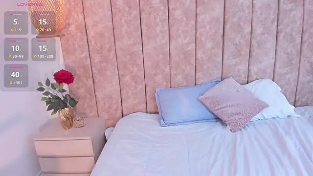 Katrina baurii online show from October 17, 1:25 pm