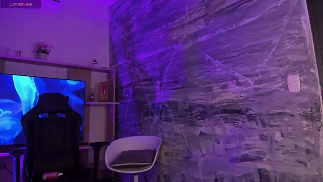 Melany Luv online show from March 25, 9:28 pm