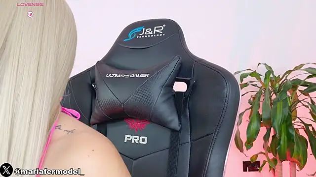 Mariafer05 online show from April 8, 4:31 pm