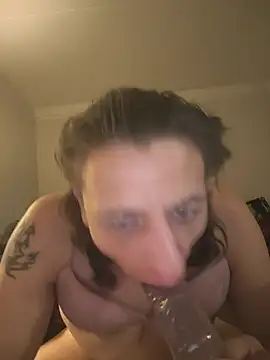 UniqueKorn86 online show from June 28, 3:24 am