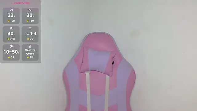 yulissa18 online show from November 22, 9:28 pm