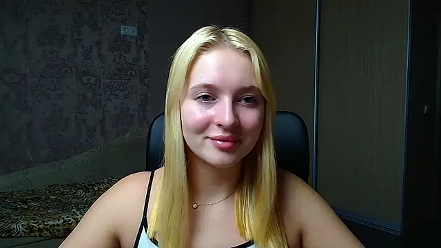 Milka kiss  online show from December 3, 12:40 pm