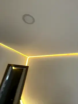 AmmyCollinsW online show from September 30, 9:19 pm