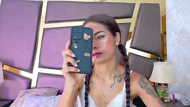 NicoleEsposito online show from October 8, 1:26 pm