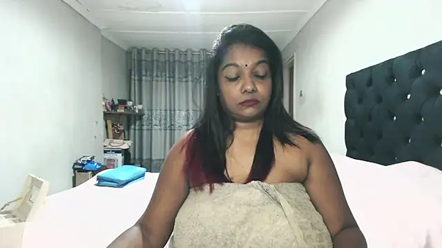 Indianmayaxoxo online show from October 26, 4:02 pm