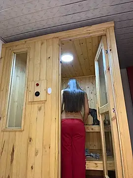 Barbielatinas online show from March 2, 1:40 pm