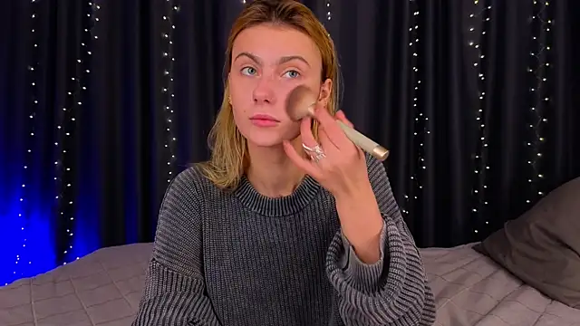 tomorrows day online show from April 5, 9:47 pm