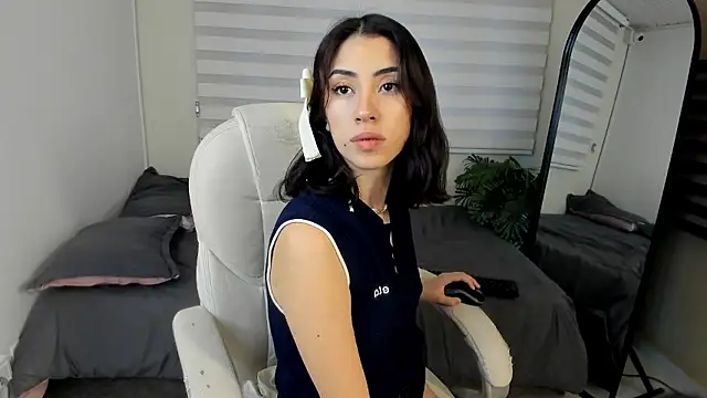 Catyloves online show from January 9, 10:25 pm