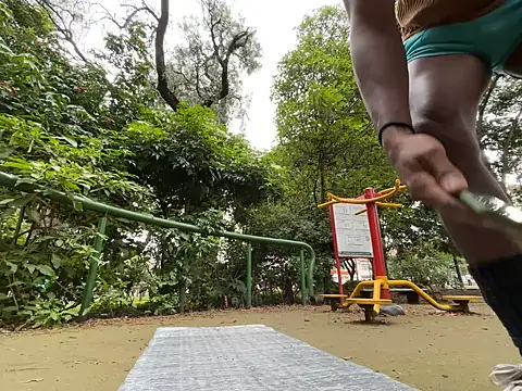 Siriss boyrag online show from February 17, 2:05 pm