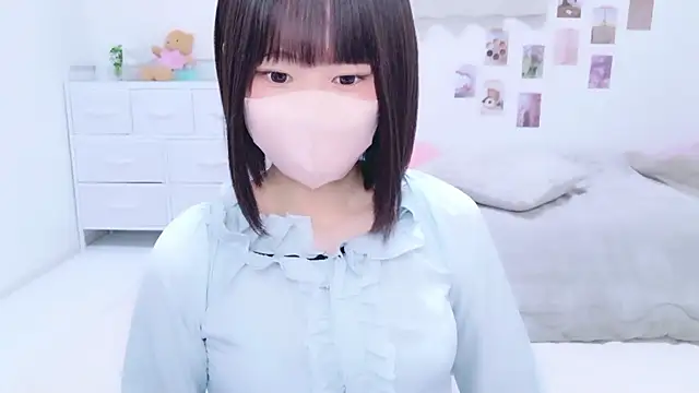 Im Yu-na online show from October 3, 9:09 pm