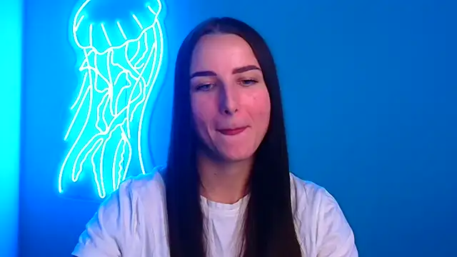 Eva Janee online show from September 29, 11:15 am