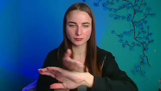 Eva Janee online show from April 7, 11:23 am