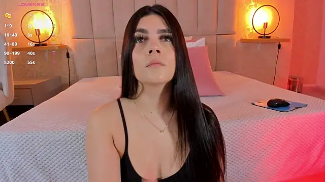 Amy-Saenz online show from May 31, 4:57 pm