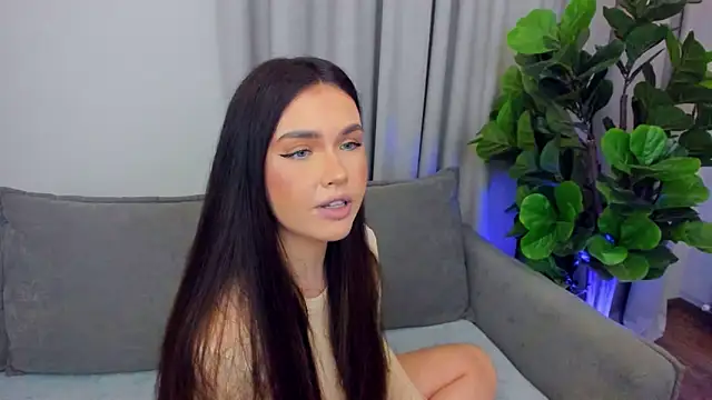 sexyangeloux online show from May 17, 11:04 pm