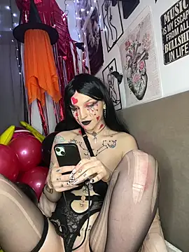 MoonAgnes online show from February 14, 2:41 pm