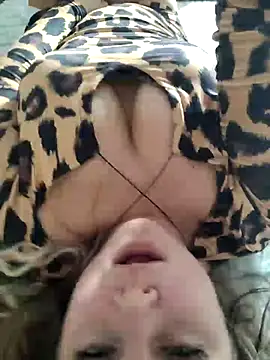 Snapshot of candy_queeen chatting on September 29, 7:30 pm candy queeen online show from September 29, 7:30 pm