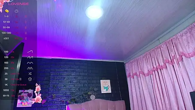 loren tits24 online show from November 14, 11:49 pm