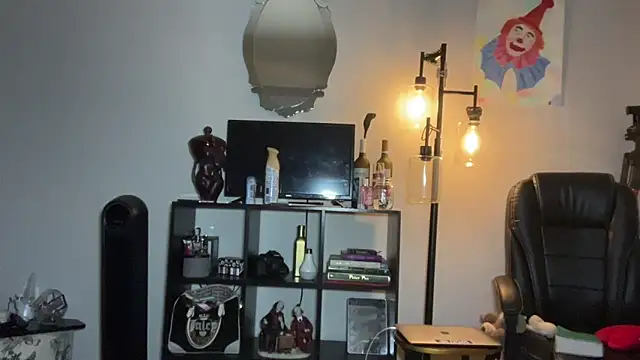 babybimbo online show from February 6, 6:33 pm