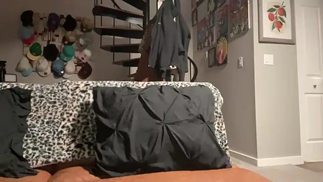 Snapshot of babybimbo chatting on October 19, 10:12 pm babybimbo online show from October 19, 10:12 pm