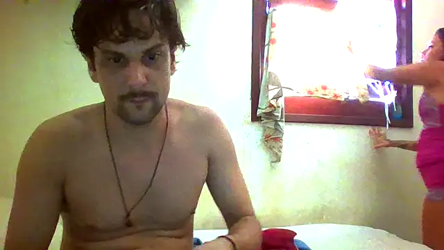 buenocouple online show from April 25, 1:52 pm