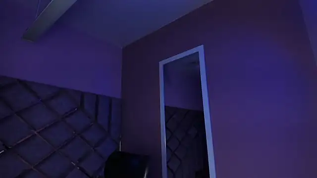 AnnySweett  online show from February 4, 6:11 pm