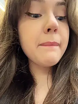 Peachy Dream online show from October 13, 6:10 pm