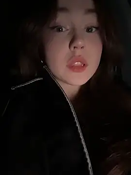 Peachy Dream online show from March 18, 6:13 pm