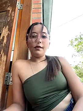 Penelope-Hot online show from October 9, 9:30 pm