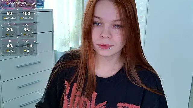 ValBae online show from March 12, 7:22 am