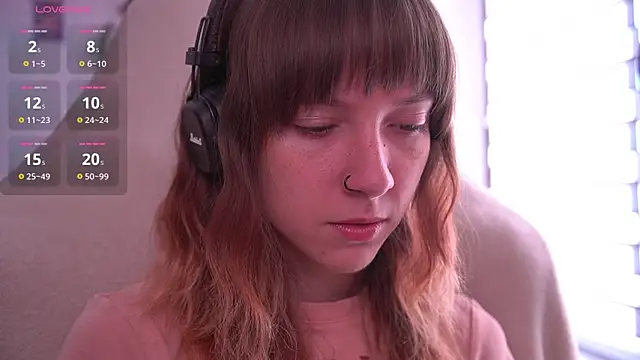 juliapie online show from October 19, 7:32 am