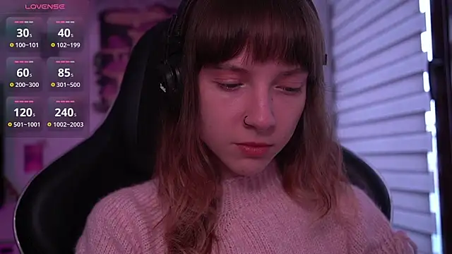 juliapie online show from November 30, 9:35 am