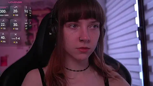 juliapie online show from November 29, 8:51 am