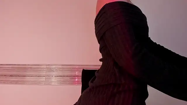 Sophia Cambpell online show from March 9, 9:29 pm